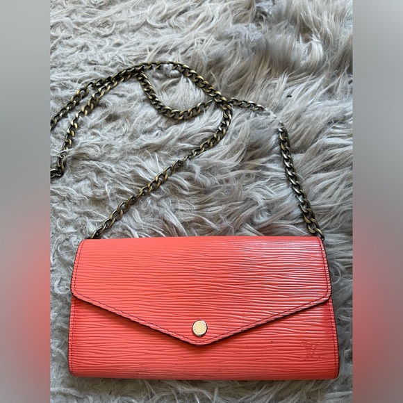 Louis Vuitton Epi Leather Wallet Coral - Picture 1 of 11